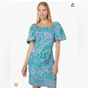 Lilly Pulitzer
Lettie Short Sleeve Stretch size 8 NEW